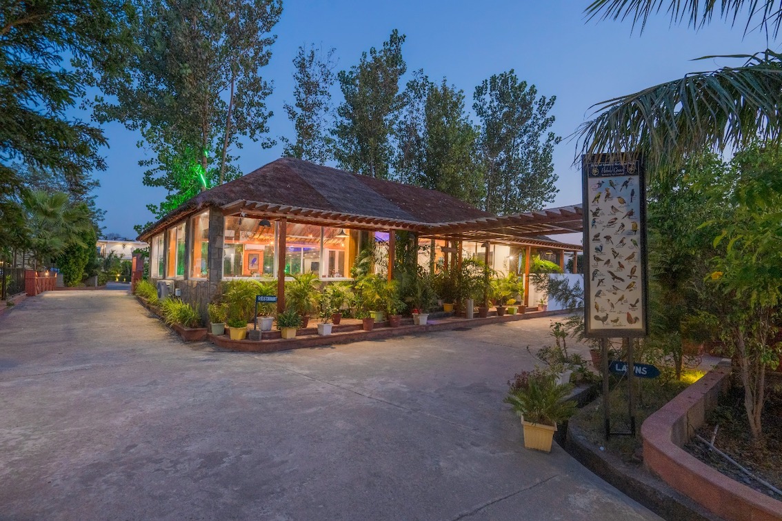 Best resort near Corbett National Park